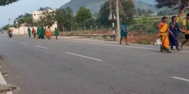 ஒட்டன்சத்திரம் பகுதியில் அடிப்படை வசதிகள் இன்றி பக்தர்கள் தவிப்பு – முன்கூட்டியே ஏற்பாடுகளைச் செய்ய கோரிக்கை