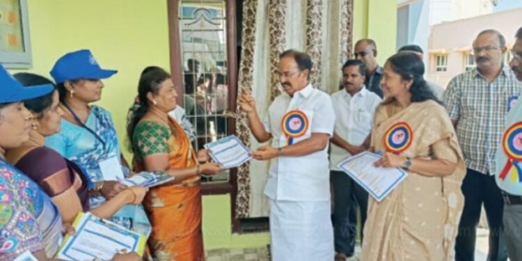 மக்களின் புதிய வியூகம் ‘உங்கள் கனவைச் சொல்லுங்கள்’ திட்டத்தை அமைச்சர் ராஜேந்திரன் தொடங்கி வைத்தார்!