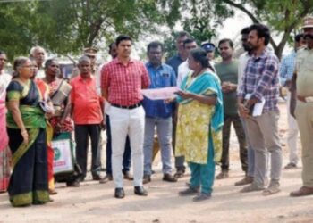 திருவில்லிப்புத்தூரில்  இலங்கைத் தமிழர் புதிய குடியிருப்புகளை மாவட்ட ஆட்சியர் சுகபுத்ரா நேரில் ஆய்வு.