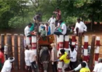 “அரசியல் ரகசியம் காக்கும் எடப்பாடியார்”: அதிமுக கூட்டணியில் இணைகிறாரா டிடிவி தினகரன்?