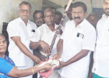 பொய்கையில் 3000 குடும்பங்களுக்கு பொங்கல் நிதி மற்றும் தொகுப்பு