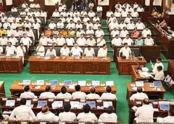 ஆளுநர் திருப்பி அனுப்பிய கூட்டுறவுத் திருத்தச் சட்டம் மசோதாக்கள் பேரவையில் மீண்டும் அதிரடி நிறைவேற்றம்!