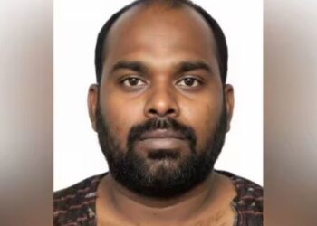 சங்கரன்கோவில் அருகே தனியார் பள்ளி ஆசிரியர் கடத்திக் கொலை போலீஸ் தீவிர விசாரணை