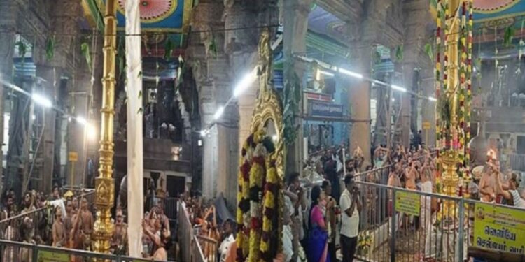 திருப்பரங்குன்றத்தில் கோலாகலமாகத் தொடங்கியது தை தெப்பத் திருவிழா: குவிந்த ஆயிரக்கணக்கான பக்தர்கள்.