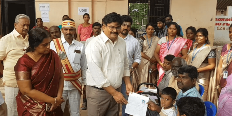 உயர் மருத்துவ சேவை முகாம் – வழங்கினார் மாவட்ட ஆட்சியர் மோகனச்சந்திரன்