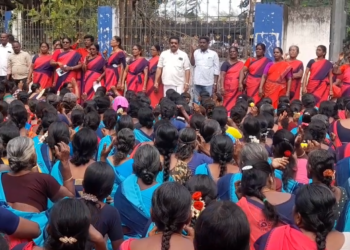 தமிழ்நாடு அங்கன்வாடி ஊழியர் & உதவியாளர் சங்கம் சார்பில் மாநிலம் தழுவிய சாலை மறியல் போராட்டம்