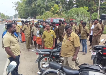 தேனி பேருந்துநிலையத்தில் ஆட்டோநிறுத்தம் தொடர்பான மோதல் –8 ஆட்டோஓட்டுநர்கள் கைது,60க்கும் மேற்பட்டோர் தடுப்பில் கைது