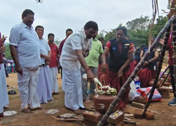 பொங்கல் பண்டிகையை முன்னிட்டு,உரியடிக்கும் போட்டி சில்லி கோடு தாண்டுதல் தவக்களை ஓட்டம்,பொங்கல் விழா