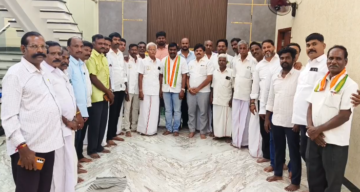 திருவள்ளூர் வடக்கு மாவட்ட காங்கிரஸ் கமிட்டியின் புதிய ‌தலைவராக நியமிக்கப்பட்ட வெங்கத்தூர் சசிகுமாரை சந்தித்து வாழ்த்துகள்