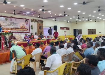 தோட்டக்கலைத்துறை சார்பில் காய்கறி சாகுபடியில் உயர் தொழில் நுட்பங்கள் கண்காட்சி & கருத்தரங்கம் விவசாயிகள் பங்கேற்பு