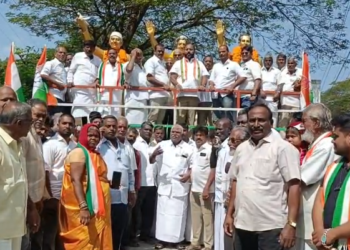 திருப்பத்தூர் மாவட்ட காங்கிரஸ் மாவட்டத் தலைவராக நியமிக்கப்பட்ட விஜய் இளஞ்செழியனுக்கு உற்சாக வரவேற்பு