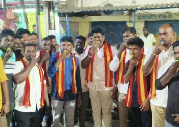 தமிழகத்தில் தேர்தல் களம் சூடுபிடிக்க தொடங்கிய நிலைTVK-வுக்கு விசில் சின்னம் வழங்கி திருவள்ளூரில்TVK-வினர் உற்சாககொண்டாட்டம்