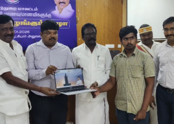 மயிலாடுதுறையில் தனியார் கல்லூரியில் பயிலும்1721மாணவ, மாணவிகளுக்கு இலவச மடிக்கணினி H.S.ஸ்ரீகாந்த் வழங்கினர்