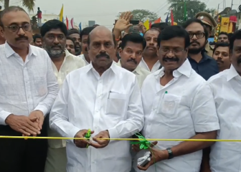 வேப்பம்பட்டு ரயில்வேமேம்பாலம்ADMKஆட்சிகிடப்பில் போடப்பட்டதைDMKஆட்சியால் முடிக்கப்பட்டு மக்கள் பயன் எ.வ. வேலு திறந்துவைத்தார்