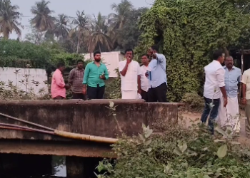 மயிலாடுதுறையில் காவிரியின் கிளை வாய்க்காலான பழங்காவிரி வாய்க்கால் MLA ராஜகுமார் நேரில் ஆய்வு