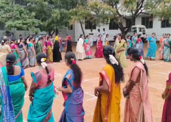 தேனி கலெக்டர் அலுவலகத்தில் சமத்துவ பொங்கல் விழா – பாரம்பரிய உடையில் அரசு அலுவலர்கள் பங்கேற்பு