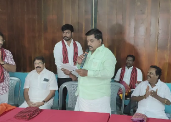 மயிலாடுதுறை சீனிவாசபுரத்தில் DMK சார்பில் திராவிட பொங்கல் விழாவை முன்னிட்டு DMK செயலாளர் நிவேதா முருகன் MLAதொடக்கிவைத்தார்