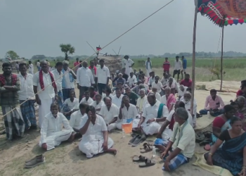 பரசலூர் கிராமத்தில் தமிழ்நாடு நுகர்பொருள் வாணிப கழகத்தின் நெல் சேமிப்பு கிடங்கு அமைக்க பூமிபூஜை