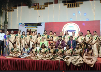 ஆண்டிப்பட்டி தனியார் பள்ளி ஆண்டு விழாவில் நடிகை தேவயாணி நெகிழ்ச்சி பேட்டி