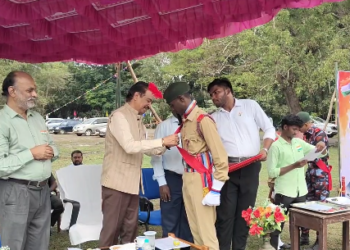 மயிலாடுதுறையில் அரசு உதவி பெறும் கல்லூரியின் குடியரசு தினவிழா கொண்டாட்டம்