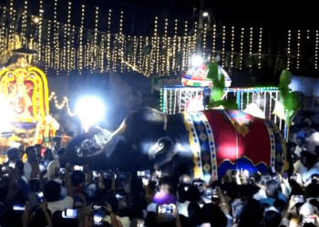 உற்சவர்கள் ஒரே இடத்தில் அருள்பாலிக்கும் ஆருத்ரா சங்கமம் – வெகு விமர்சையாக நடத்தப்பட்டது