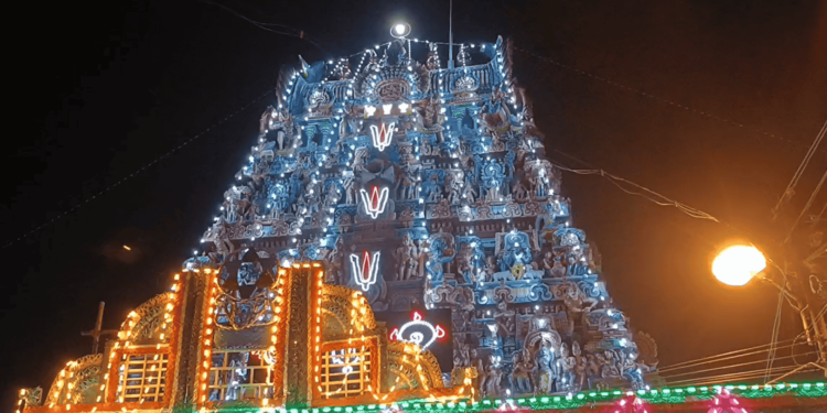 பரிமளரெங்கநாதர் ஆலயத்தின் ஏகாதேசி பெருவிழா – திரளான பக்தர்கள் வழிபாடு