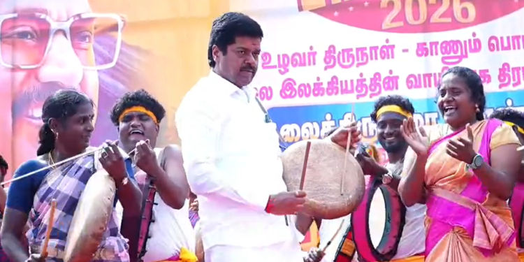 பறை இசை அடித்து பொது மக்களை உற்சாகப்படுத்திய விழுப்புரம் MLA லட்சுமணன்…..