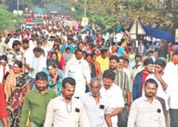 அண்ணாமலையார் அருட்பார்வை: தைப்பூச தீர்த்தவாரியுடன் களைகட்டிய கிரிவலம்!