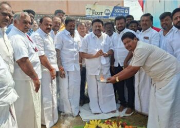 எம்.ஜி.ஆர், அம்மா வழித்தோன்றல் எடப்பாடியாருக்கு மக்கள் பேராதரவு தர வேண்டும் – முன்னாள் அமைச்சர் திண்டுக்கல் சி. சீனிவாசன் அதிரடி!