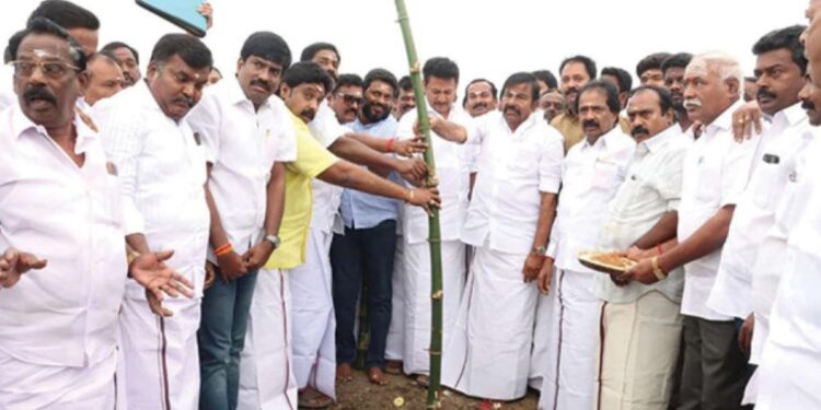 “திருச்சியில் திரளும் கடலெனத் தொண்டர்கள்”: 10 லட்சம் பேருடன் திமுக மாநாடு