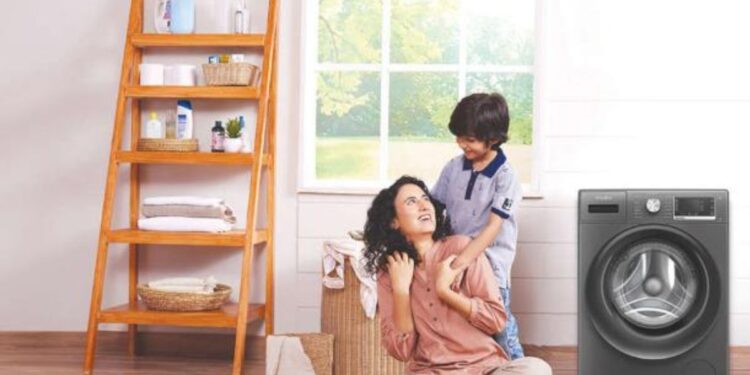 “துணிகளுக்குத் தண்ணீர் இல்லா புத்துயிர்”: வேர்ல்பூல் எக்ஸ்பர்ட் கேர் அறிமுகம்