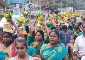 “பக்தர்களின் அரோகரா முழக்கமும்… பெருகி ஓடிய பால் அபிஷேகமும்”: தேனி அல்லிநகரத்தில் தைப்பூசப் பெருவிழா