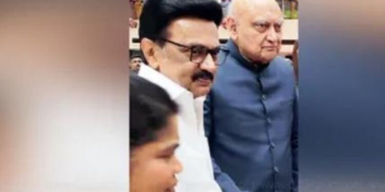 மதுரையில் நீதிபதி மார்க்கண்டேய கட்ஜூவை நெகிழ வைத்த ஸ்டாலினின் அரசியல் நாகரிகம்!