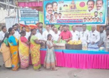 “எடப்பாடியார் மீண்டும் முதல்வராக வேண்டி திண்டுக்கல்லில் அண்ணா தொழிற்சங்கம் சார்பில் அன்னதானம்!