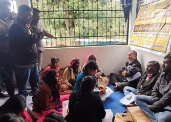 செல்போனில் வந்த தாசில்தார் வாக்குறுதி: வில்பட்டியில் ஆக்கிரமிப்பு புகாரால் வெடித்த பொதுமக்கள் ஆக்ரோஷம்!