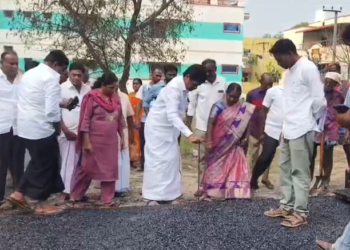 விழுப்புரத்தில் பல்வேறு பகுதி அமைக்கப்பட்டு வரும் புதிய தார் சாலைகளை விழுப்புரம் சட்டமன்ற உறுப்பினர் லட்சுமணன் ஆய்வு