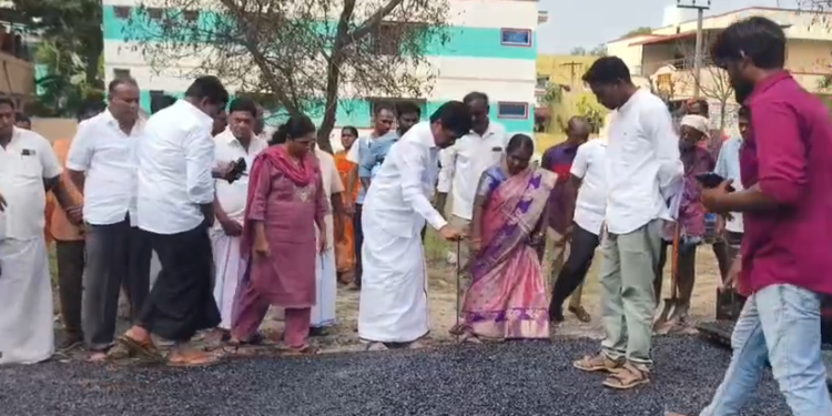 விழுப்புரத்தில் பல்வேறு பகுதி அமைக்கப்பட்டு வரும் புதிய தார் சாலைகளை விழுப்புரம் சட்டமன்ற உறுப்பினர் லட்சுமணன் ஆய்வு