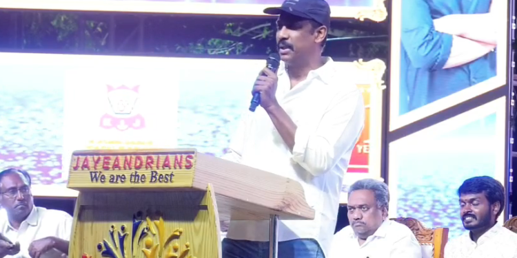 சினிமா வெறும் பொழுதுபோக்கு அல்ல;சமூகத்திற்கு கருத்து சொல்லவே உழைக்கிறோம் என இயக்குனர் சமுத்திரக்கனி உரை