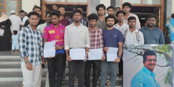 கிராமப்புற கிரிக்கெட் வீரர்களுக்கு வாய்ப்பு ஏற்படுத்தி தராமல் ஏமாற்றுவதாகவும்,மிரட்டுவதாகவும் நடவடிக்கை எடுக்க மனு