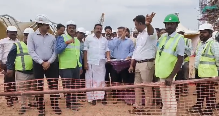 மாமல்லபுரம் அருகே கடல் நீர் குடிநீர்  கிட்ட கட்டுமான பணிகளை ஆய்வு செய்தார் கே .என் நேரு