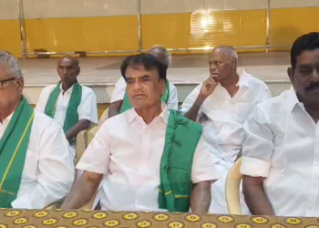 கரும்பு விலை டன்னுக்கு வயல்வெளி விலையாக 5,550 ரூபாயை மத்திய அரசு அறிவிக்க டன்னுக்கு 740 *ரூபாய் வழங்க கோரிக்கை