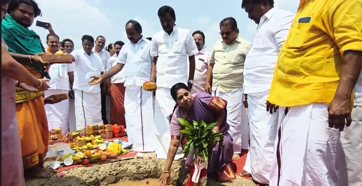 மயிலாடுதுறை மக்களின் நீண்டகால கோரிக்கையான புறவழிச்சாலை அமைக்கும் பணிக்கு முதலமைச்சர் மு.க.ஸ்டாலின் காணொலி வாயிலாக அடிக்கல்