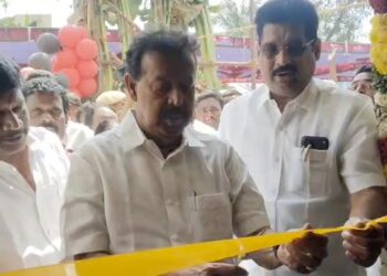 அன்னியூரில் முதல்வர் காணொளி வாயிலாக திறந்து வைத்த அன்பகம் கட்சி அலுவலகம் திறப்பு விழாவில் முன்னாள் அமைச்சர் பொன்முடி பேச்சு