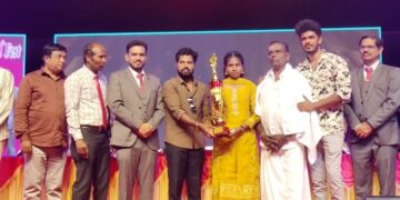 மாணவர்கள் மனஅழுத்தம் & காதல் தோல்வி உள்ளிட்டவற்றில் வாழ்க்கையை கெடுத்துக்கொள்ள வேண்டாம் என மயிலாடுதுறை பள்ளி ஆண்டு விழாவில் KPYபாலா அறிவுரை