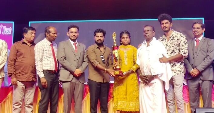 மாணவர்கள் மனஅழுத்தம் & காதல் தோல்வி உள்ளிட்டவற்றில் வாழ்க்கையை கெடுத்துக்கொள்ள வேண்டாம் என மயிலாடுதுறை பள்ளி ஆண்டு விழாவில் KPYபாலா அறிவுரை