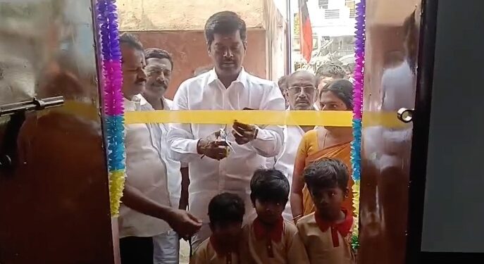 விழுப்புரத்தில் புதிதாக கட்டி முடிக்கப்பட்ட47லட்சம் ரூபாய் மதிப்பீட்டில் புதிய கட்டிடங்களை Dr.லக்ஷ்மணன் திறந்தார்