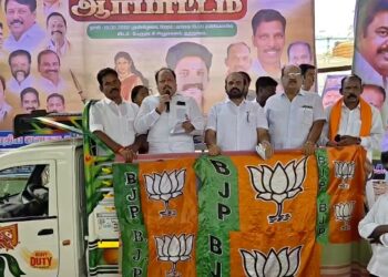 குத்தாலம் பேருந்து நிலையத்தில் தமிழக அரசை கண்டித்து பாஜக பட்டியல் அணி சார்பில் கண்டன ஆர்ப்பாட்டம்