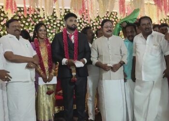 அமமுக பொதுச்செயலாளர் டி.டி.வி.தினகரன் செய்தியார் சந்திப்பு