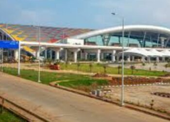 திருச்சி விமான நிலையத்தில் பதற்றம்: போர் பதற்றத்தால் மத்திய கிழக்கு நாடுகளுக்கான விமானச் சேவைகள் அதிரடி ரத்து!