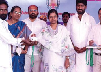 “கடலோரப் பொருளாதாரத்தில் புதிய பாய்ச்சல்!” – கோட்டைப்பட்டினத்தில் ரூ.10 கோடியில் நவீன மீன் இறங்குதளம்; முதல்வர் ஸ்டாலின் திறந்து வைத்தார்!